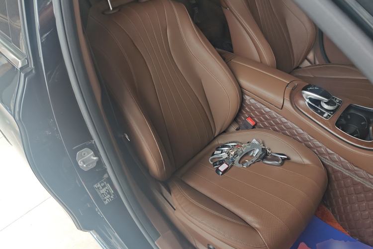 Used Mercedes-Benz E-Class 2018 Facelifted E 300 L Stylish Version
