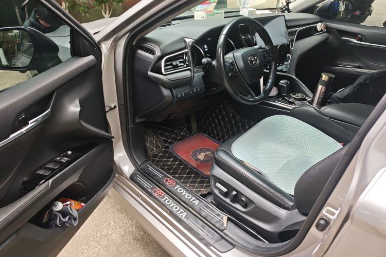 Used Toyota Camry 2021 2.0G Luxury Edition