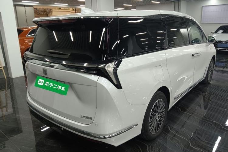 Used Buick GL8 New Energy 2024 Lu Zun Deluxe Edition 7-Seater
