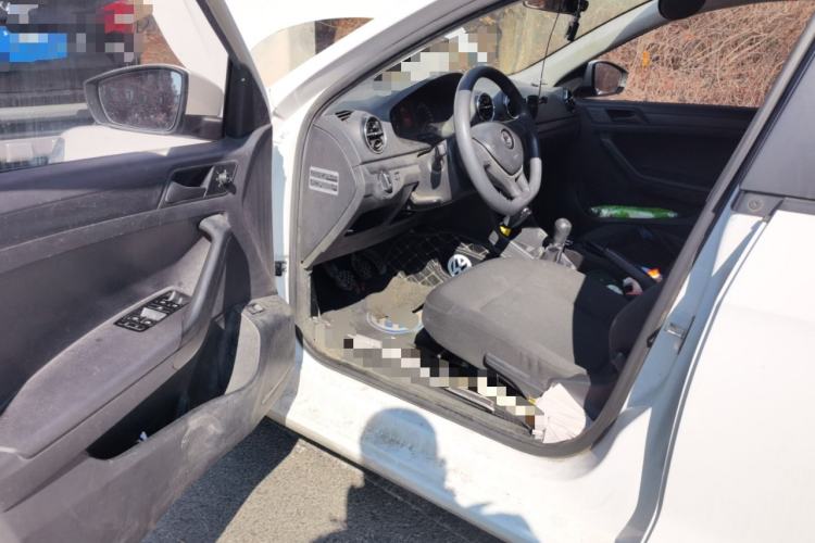 Used Volkswagen Jetta 2017 1.4L Manual Fashion Edition
