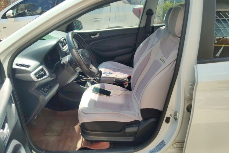 Used Hyundai Verna (older generation) 2020 1.4L Manual GL Refreshed Edition
