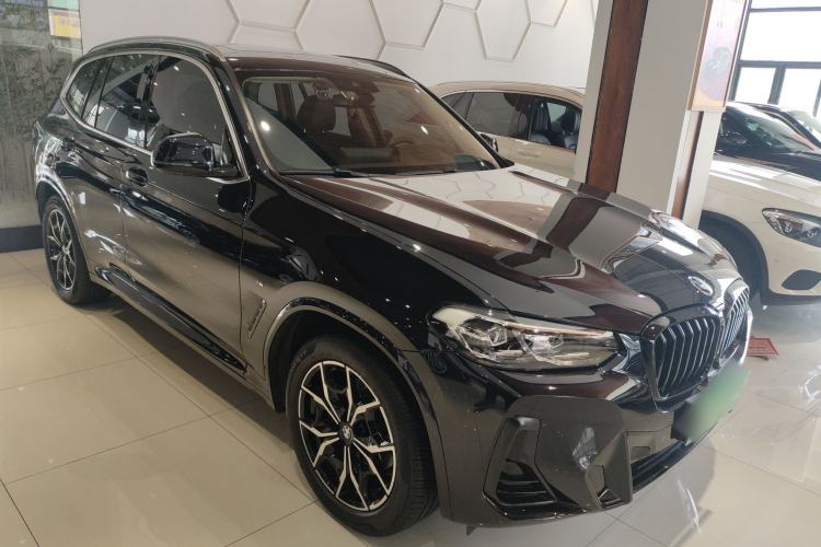 Used BMW X3 2022 Restyled xDrive25i M Sport Package Front Right 45 Deg