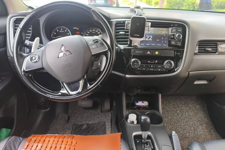 Used Mitsubishi Outlander 2016 2.4L 4x4 Elite Edition 5 Seats