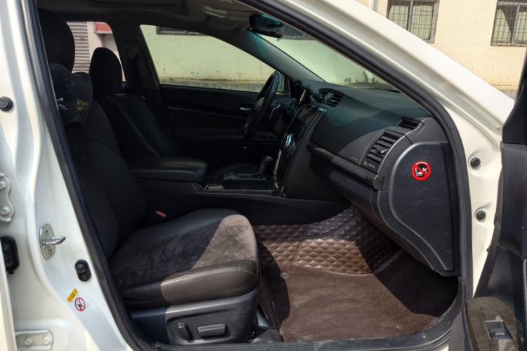 Used Toyota Reiz 2013 2.5V Shangrui Edition
