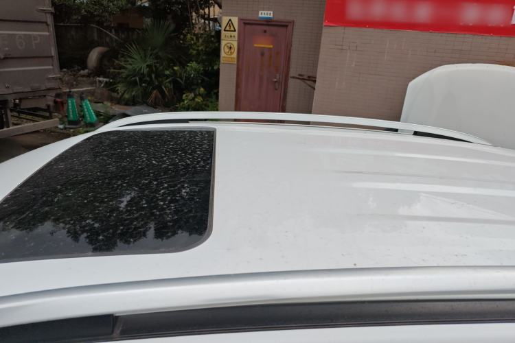 Used Haval H2 2016 Red-Label 1.5T Manual Two-Wheel Drive Luxury Model