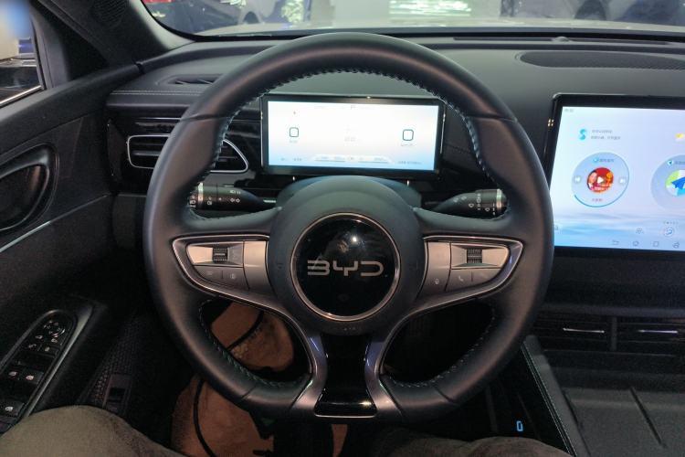 Used BYD Seal 06 New Energy 2024 DM-i 120KM Prestige Model Steering Wheel