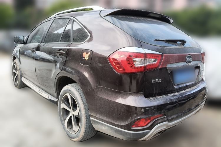 Used BYD S7 2015 2.0T Upgraded Automatic Luxury Version
