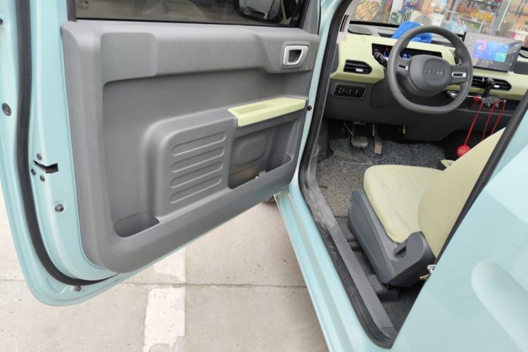 Used Geely Galaxy Panda 2024 Panda Mini 200km Endurance Bear