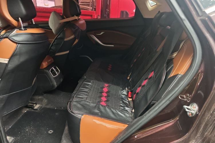 Used Soueast DX7 2018 1.5T Automatic Glory Edition Left Rear Seat