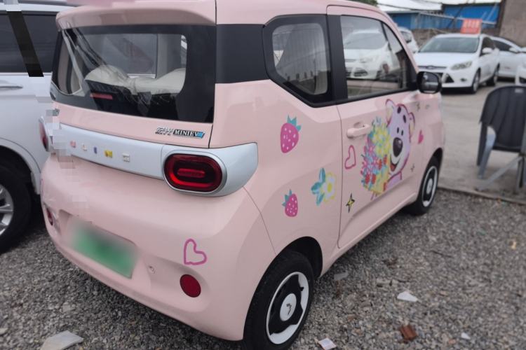 Used Wuling Hongguang MINIEV 2024 3rd Generation 215km Youth Edition
