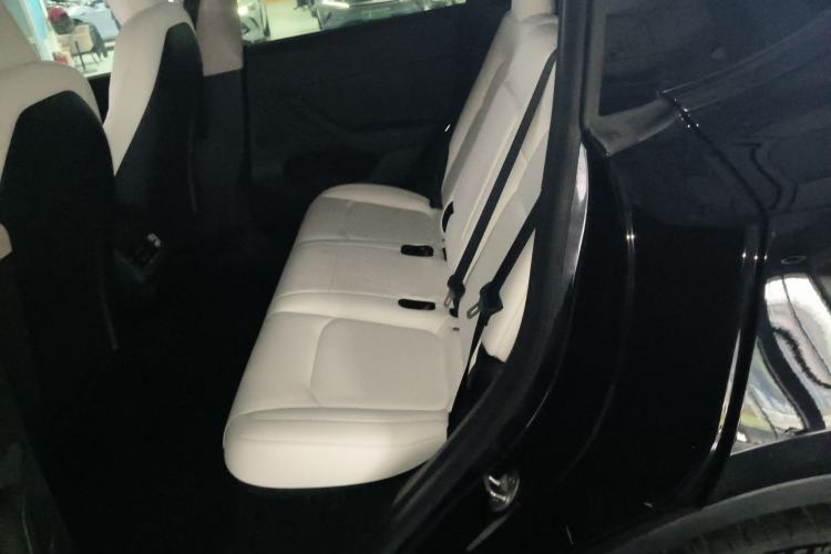 Used Tesla Model Y 2021 Long-Range All-Wheel-Drive Version