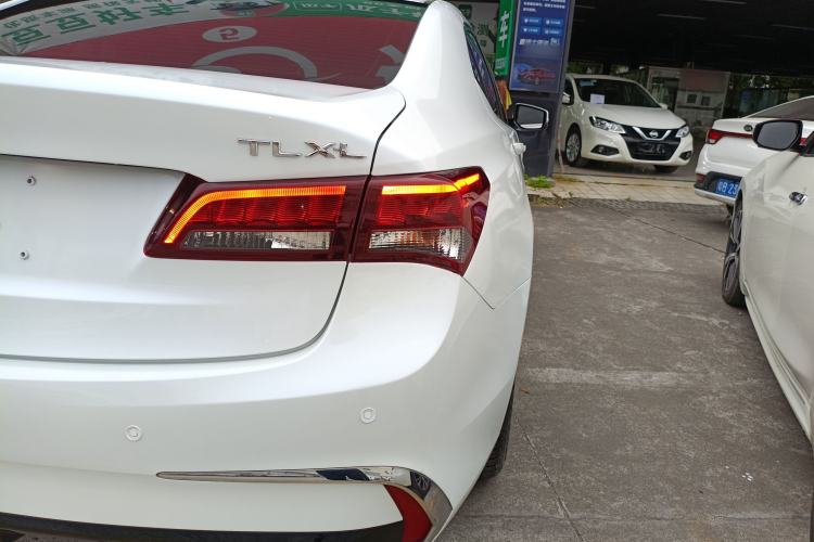 Used Acura TLX-L 2018 2.4L Comfort Edition