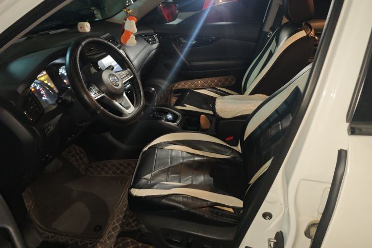 Used Nissan X-Trail 2019 2.0L CVT Smart Connect Comfort Edition 2WD
