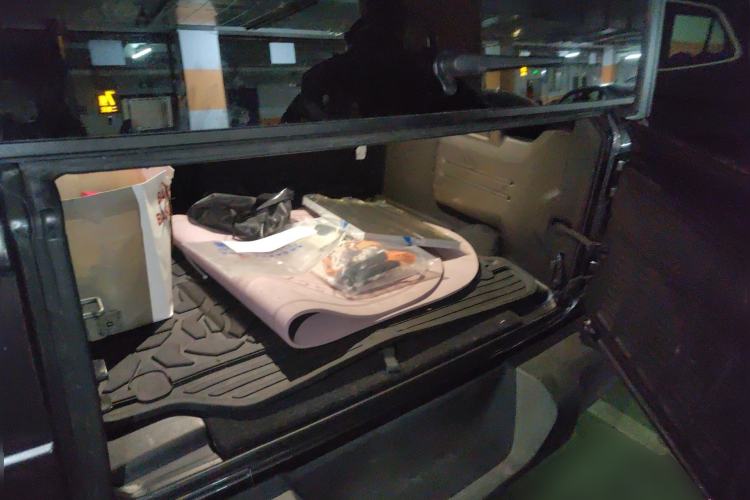 Used Jeep Wrangler 2019 2.0T automatic four-door hardtop parallel imported vehicle