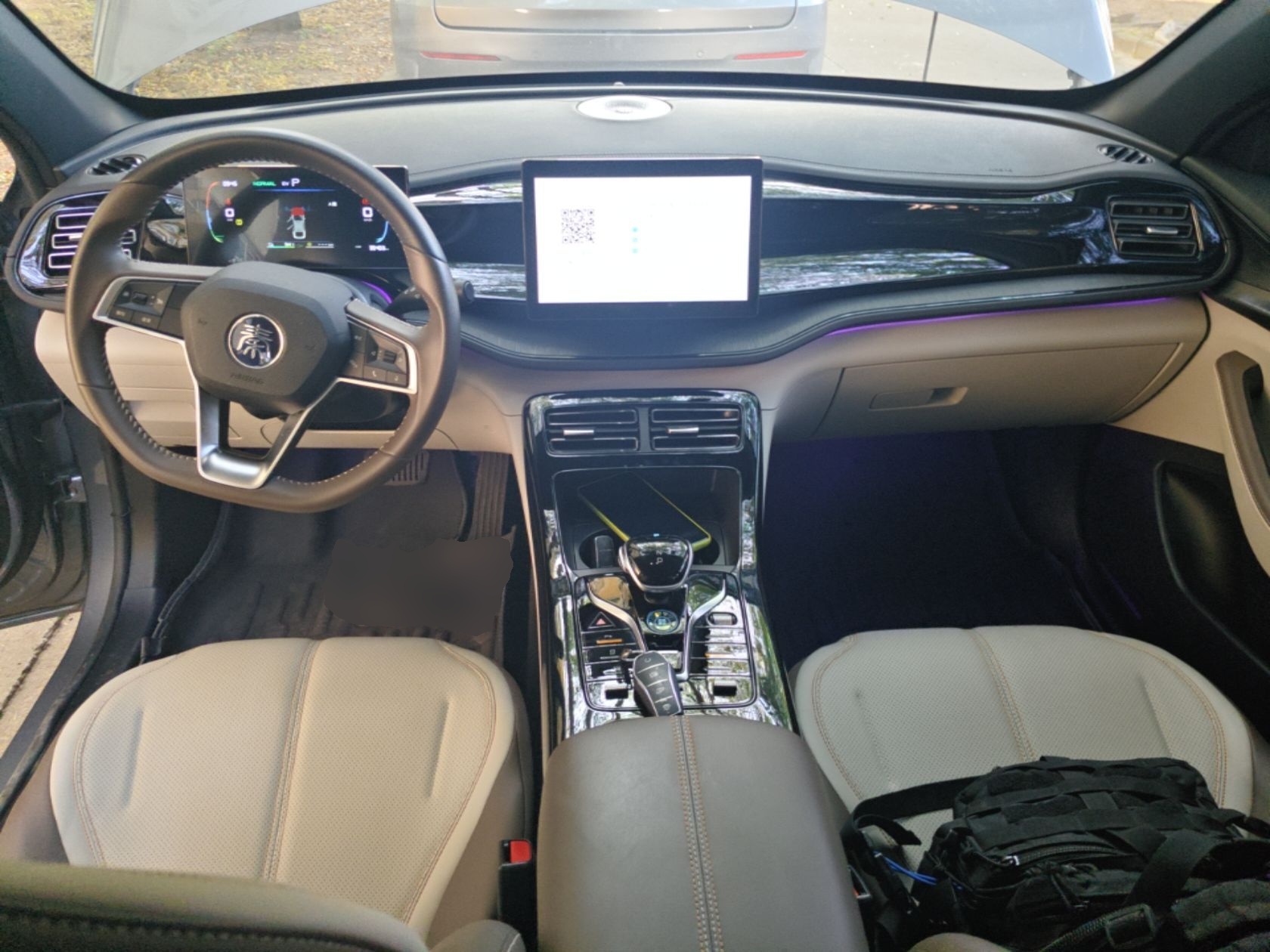 BYD Qin PLUS 2024 HONOR Edition DM-i 55KM Leading Model — снимка 12