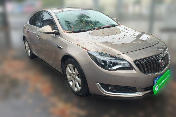 Used Buick Regal 2015 1.6T Elite Tech Model Front Right 45 Deg