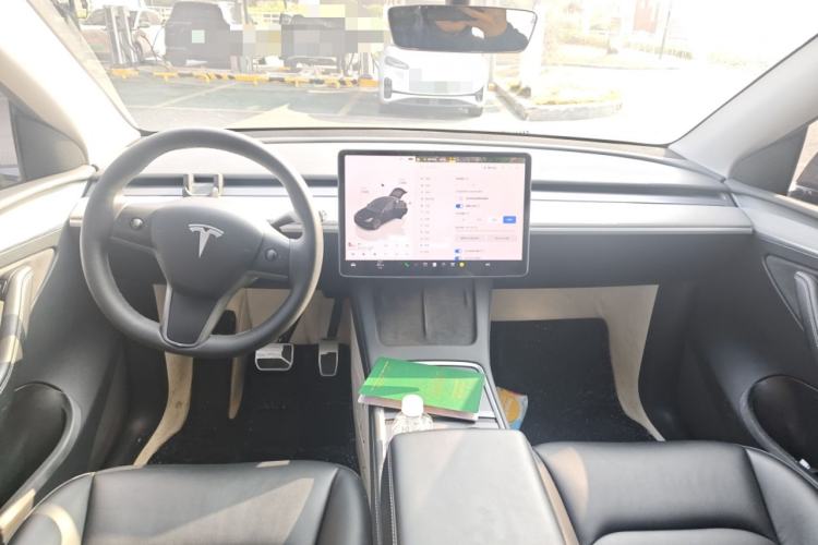 Used Tesla Model Y 2023 Rear-Wheel-Drive Version