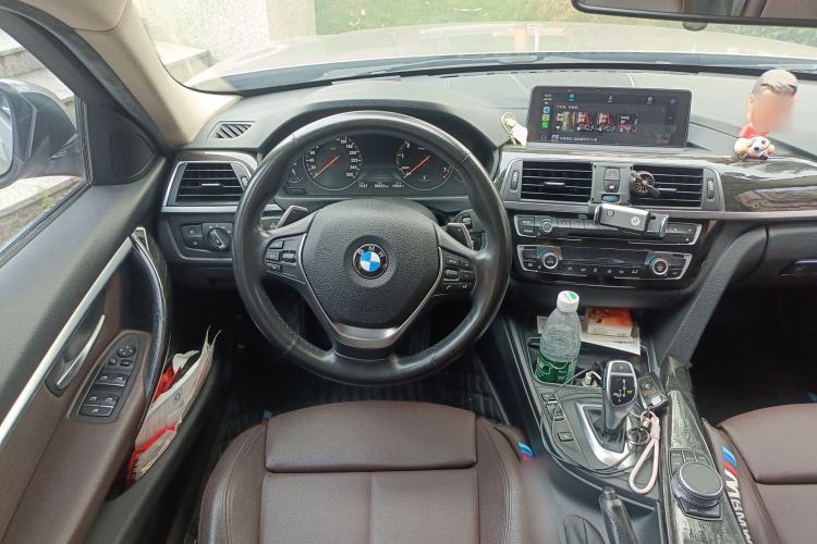 Used BMW 3 Series 2018 320Li Leading Luxury Package
