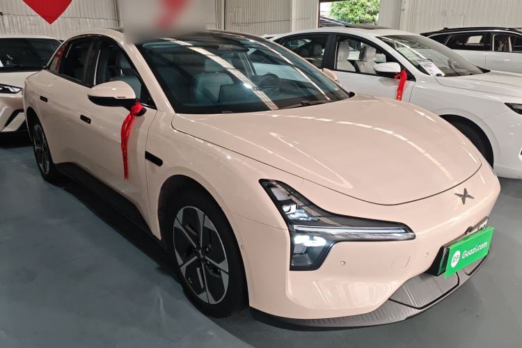 Used XPeng MONA M03 2024 620 with Ultra-Long Range Front Right 45 Deg