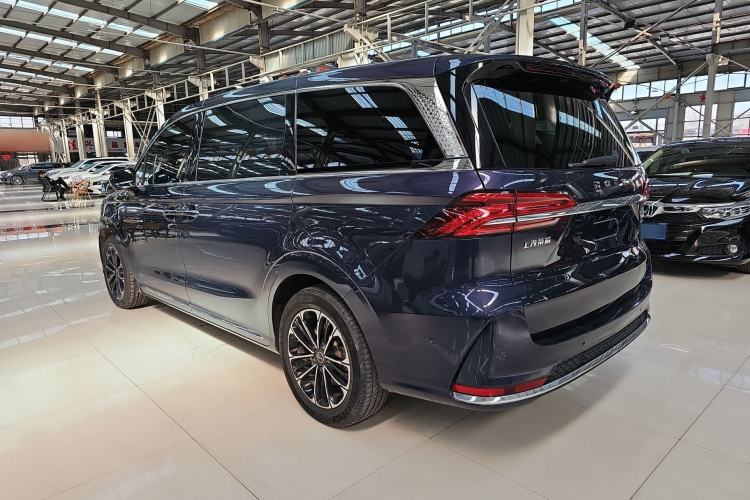 Used Roewe iMAX8 2021 400TGI Supreme Series Ultimate Edition
