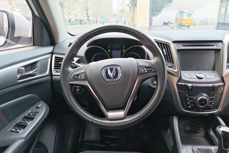 Used Changan CS75 2014 2.0L Manual Leading Version China IV Standard