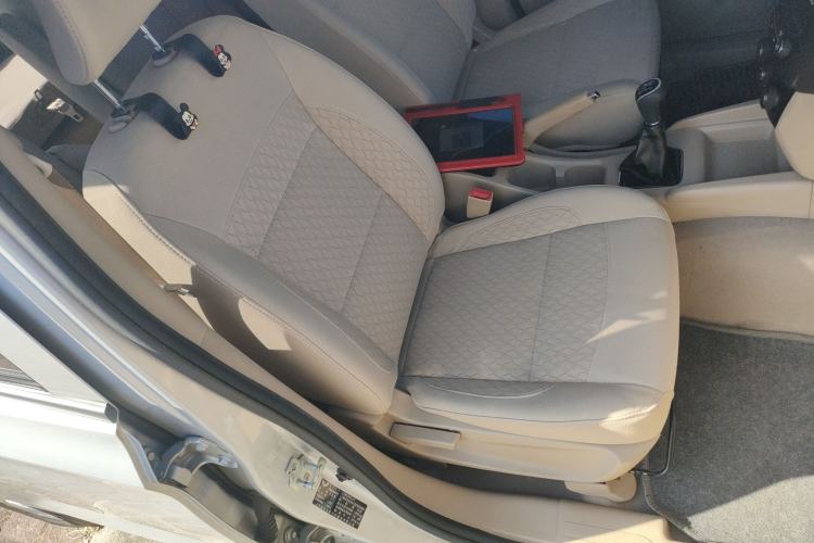 Used Wuling Hongguang 2015 1.5L S1 Standard China V-Emission Standards