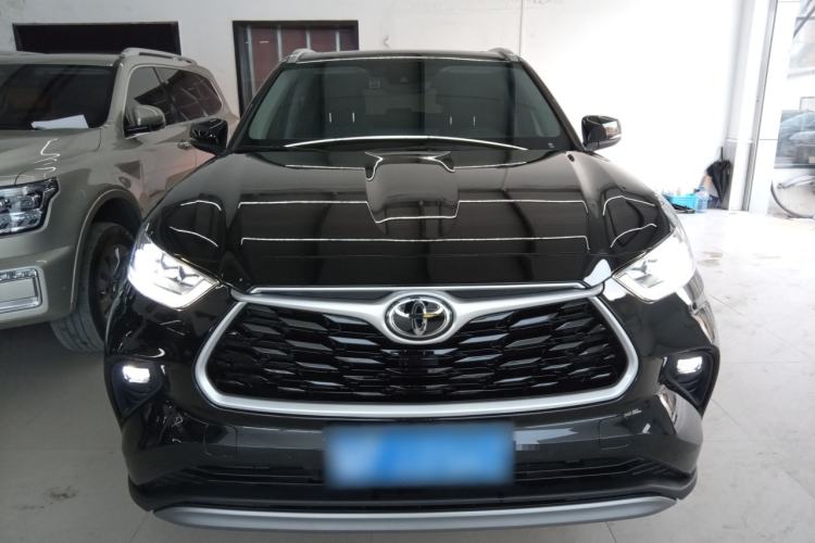 Used Toyota Highlander 2024 2.5L Smart Electric Hybrid Dual-Engine Four-Wheel Drive Prestige Version – 7 Seats