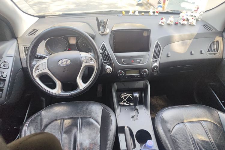 Used Hyundai ix35 2015 2.0L Automatic 2WD Smart Version China V Standard