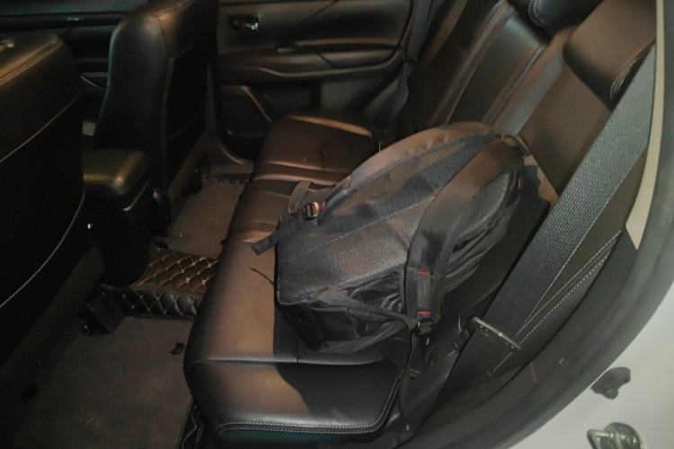 Used Mitsubishi Outlander 2016 2.4L 4x4 Elite Edition 5 Seats