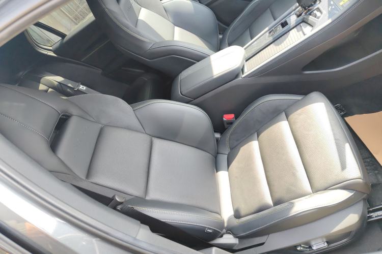 Used Lynk & Co 03 2023 1.5TD DCT JingPro
