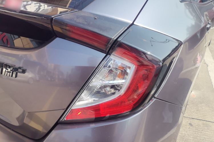 Used Honda Civic 2021 HATCHBACK 220TURBO CVT New Trendsetter