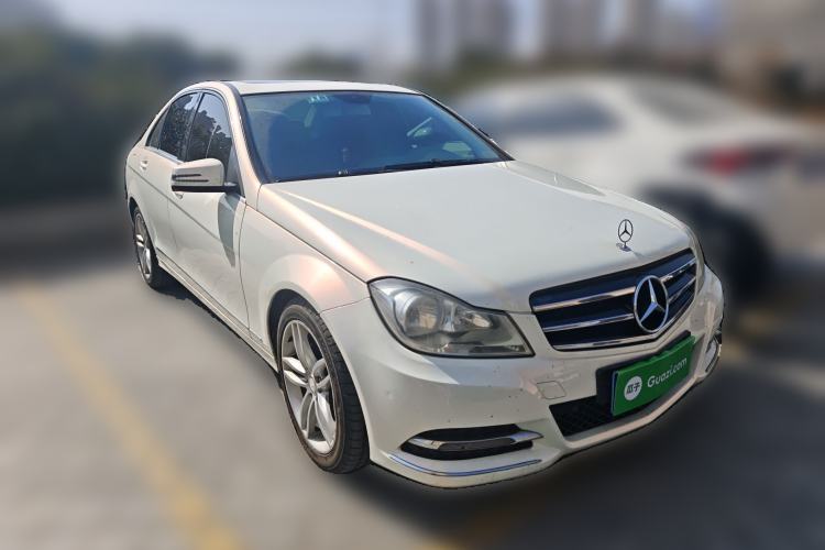 Used Mercedes-Benz C-Class 2011 C 260 CGI Fashion Model