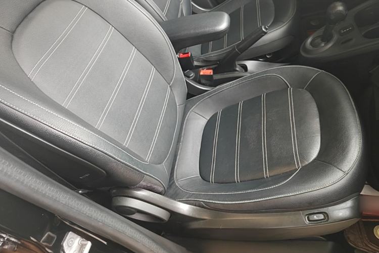 Used smart forfour 2016 0.9T 66 kW Pioneer Edition