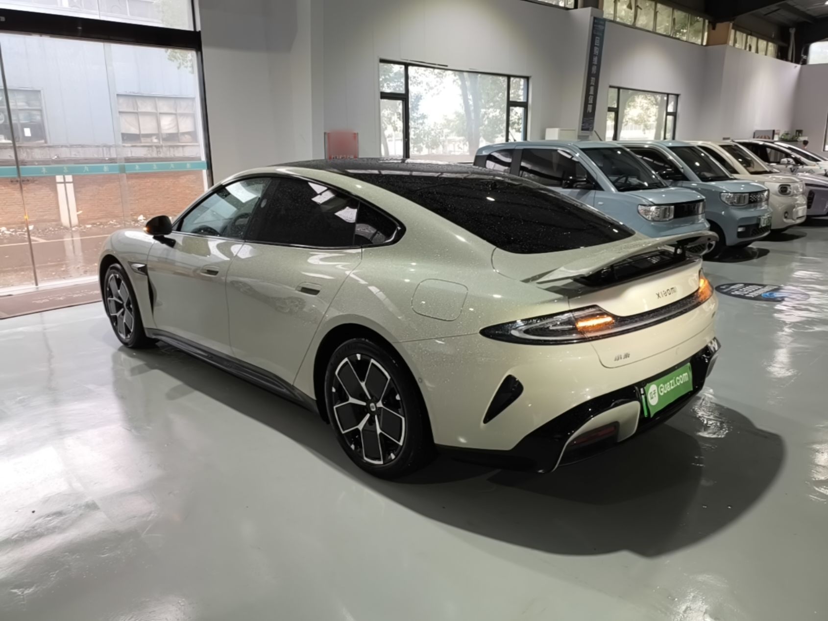 Xiaomi Auto SU7 2024 Rear-Drive Ultra-Long Range Advanced Pro-Level Intelligent Driving Version — снимка 4