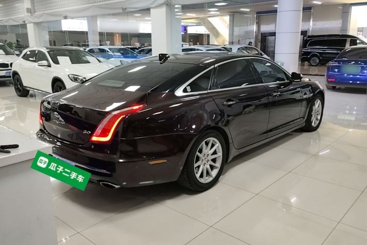 Used Jaguar XJ 2016 XJL 2.0T Two-Wheel-Drive Elegant Business Edition