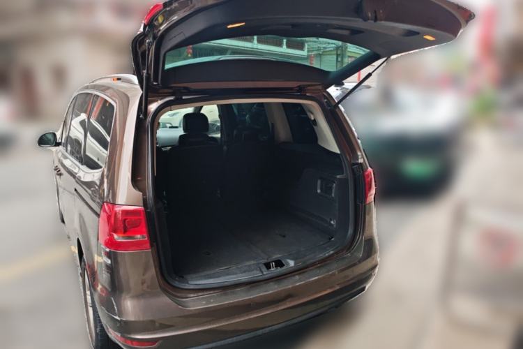 Used Volkswagen Sharan 2012 2.0 TSI Comfort Edition Euro IV Trunk