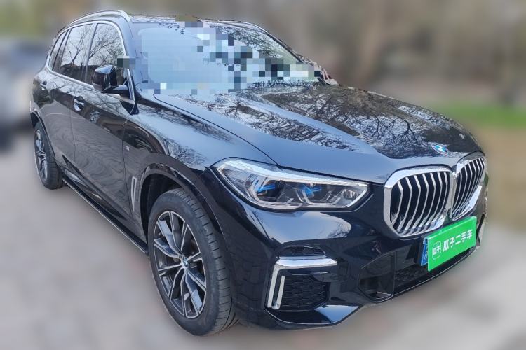 Used BMW X5 2022 xDrive 30Li Luxury M Sport Package
