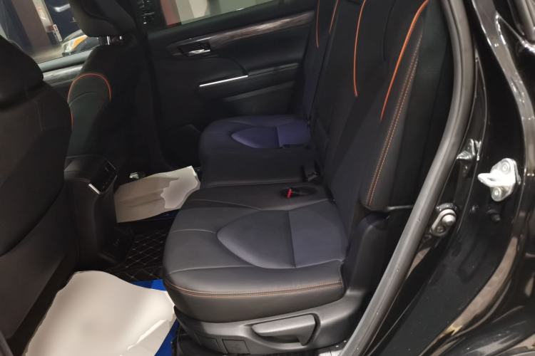 Used Toyota Crown Kluger 2024 2.5L HEV Four-Wheel Drive Premium Edition
