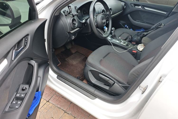 Used Audi A3 2018 30th Anniversary Edition Sportback 35 TFSI Ambition Model Driver Seat