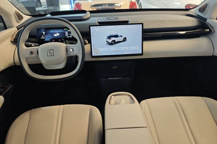 Used Zeekr X 2025 Four-Seater Rear-Drive Cube Version Center Console