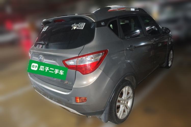 Used CHANGAN CS35 2014 1.6L Manual Luxury Model China IV Standard

