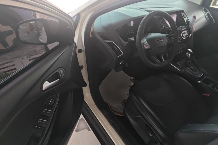 Used Ford Focus 2017 Sedan 1.6L Automatic Fashion Edition Smart Drive Version