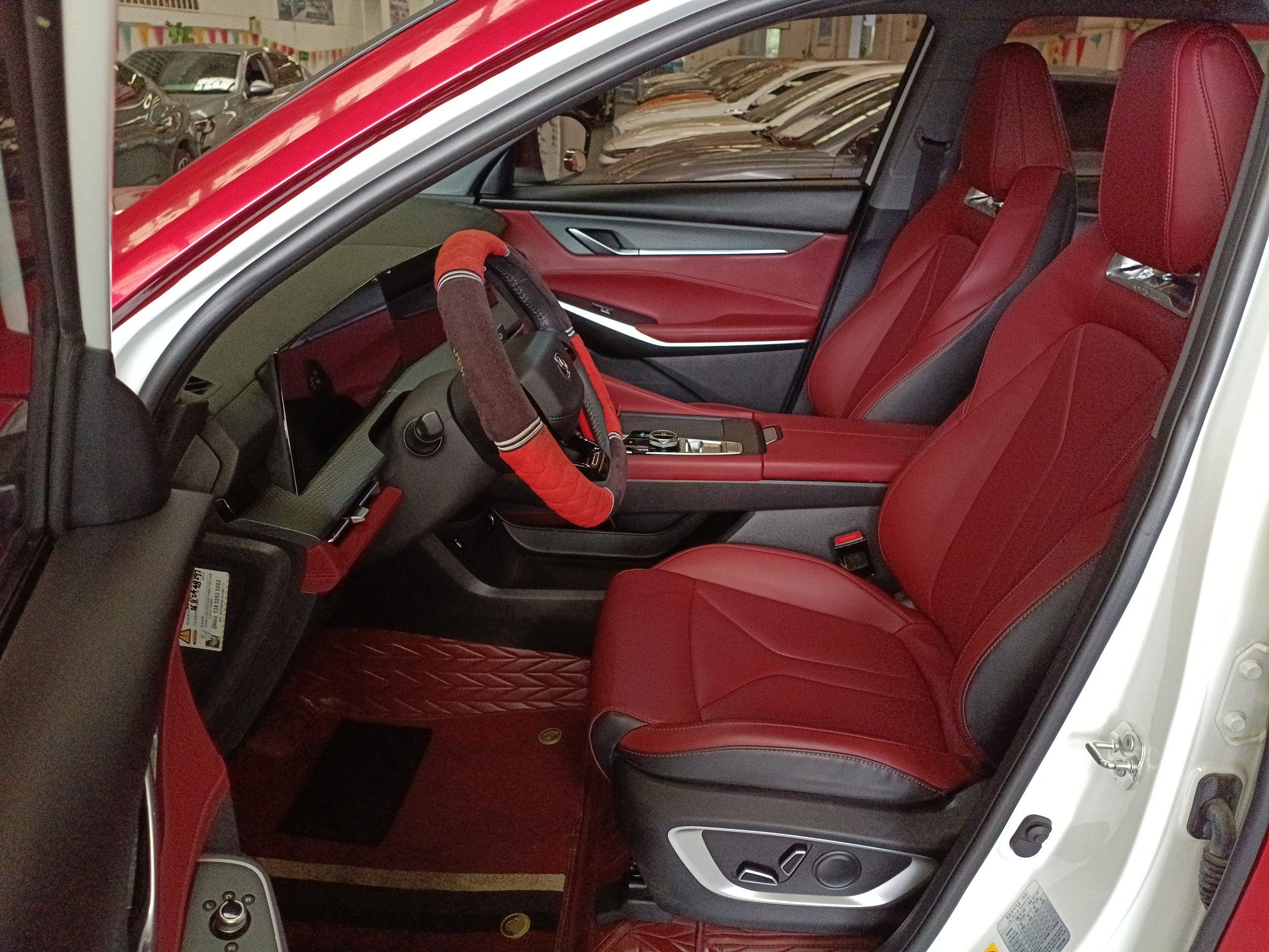 Переднее сиденье в автомобиле