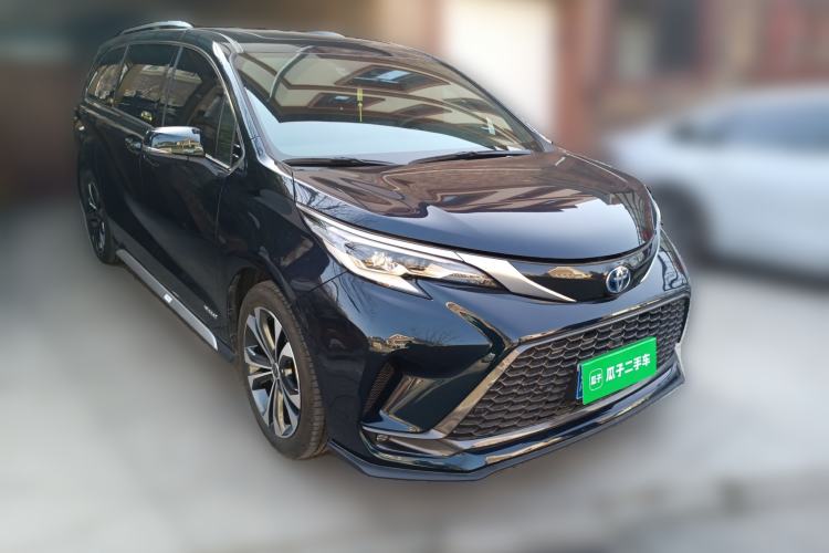 Used Toyota Granvia 2023 2.5L Hybrid Flagship VIP Edition