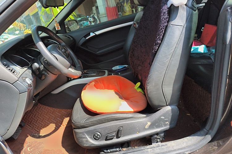 Used Audi A5 2010 2.0TFSI Cabriolet
