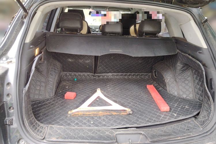 Used Zotye T600 2015 1.5T Manual Luxury Model Trunk