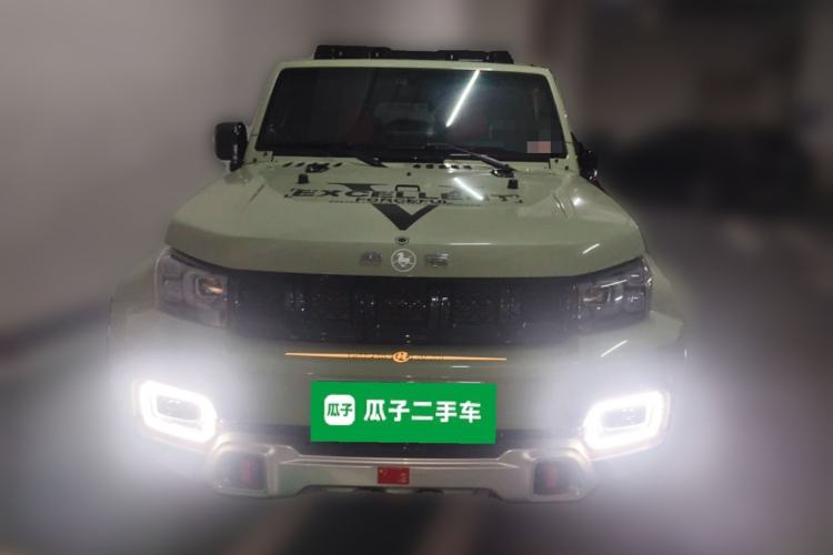 Used BAIC Off-Road BJ40 2019 2.0T Automatic Four-Wheel Drive Urban Hunter Edition Premium Model China V Emission Standard
