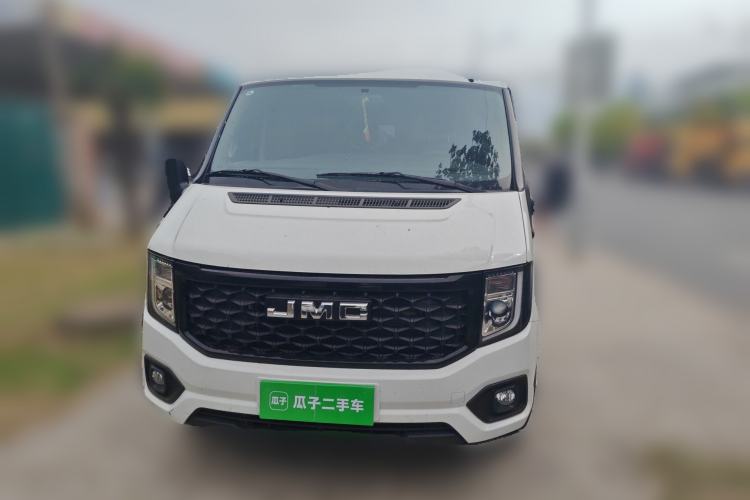 Used JMC Fushun 2025 2.0T 6MT Diesel Short-Wheelbase Low-Roof Commercial Multi-Purpose Passenger Vehicle with 5/6 Seats and Twin-Swing Tailgate Front