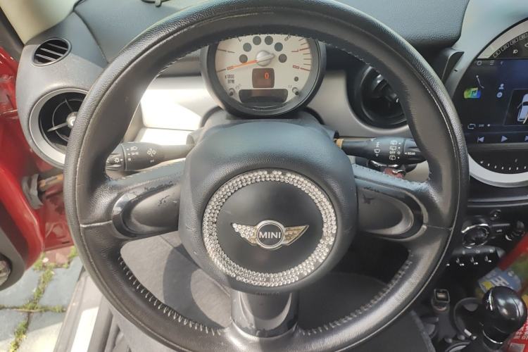 Used MINI 2011 1.6L ONE
