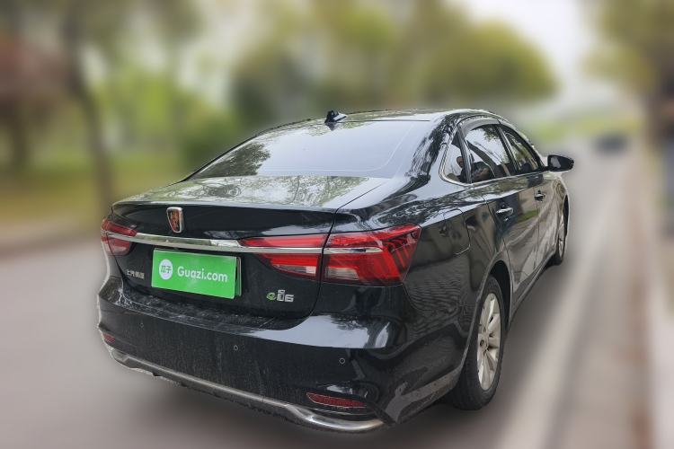 Used Roewe i6 New Energy 2017 45T Hybrid Connect & Smart Enjoyment Edition
